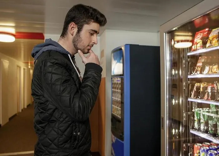 F1 Est Porte De Ste Luce 酒店 3*